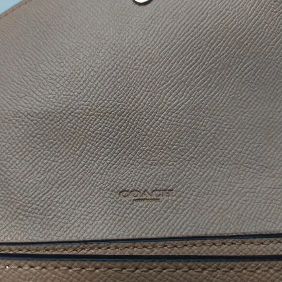 Coach Gold Leather Glitter Credit Card Bifold Wallet - Picture 14 of 16